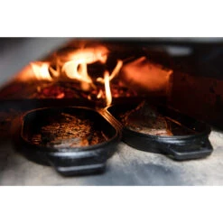 Ooni Grizzler Pan -Grill Top Griddle Store 6012724 A V5.eps High 10387.1638848745