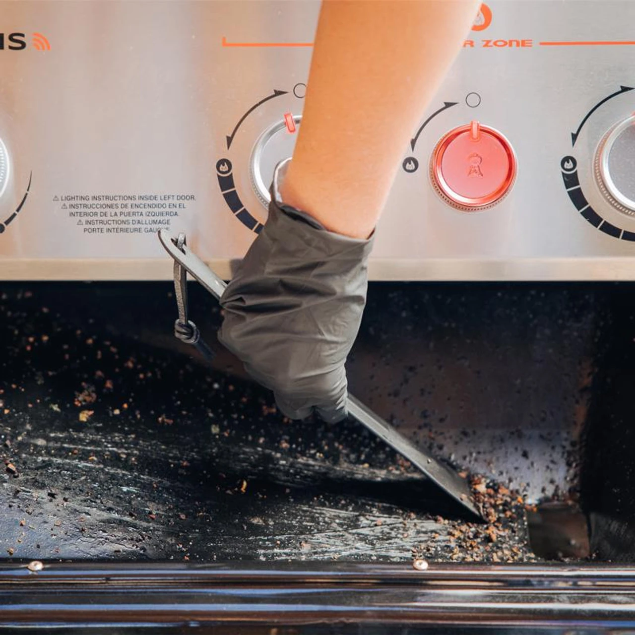 Weber Genesis S-325s 8 Weber Genesis S-325s - Image 6