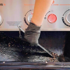 Weber Genesis E-335 -Grill Top Griddle Store 8037864 A V5.eps High 25552.1648134877