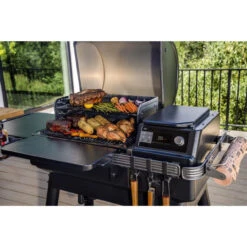 Traeger Ironwood Wood Pellet Grill And Smoker -Grill Top Griddle Store 8084260 A V1.eps High 70598.1677690605