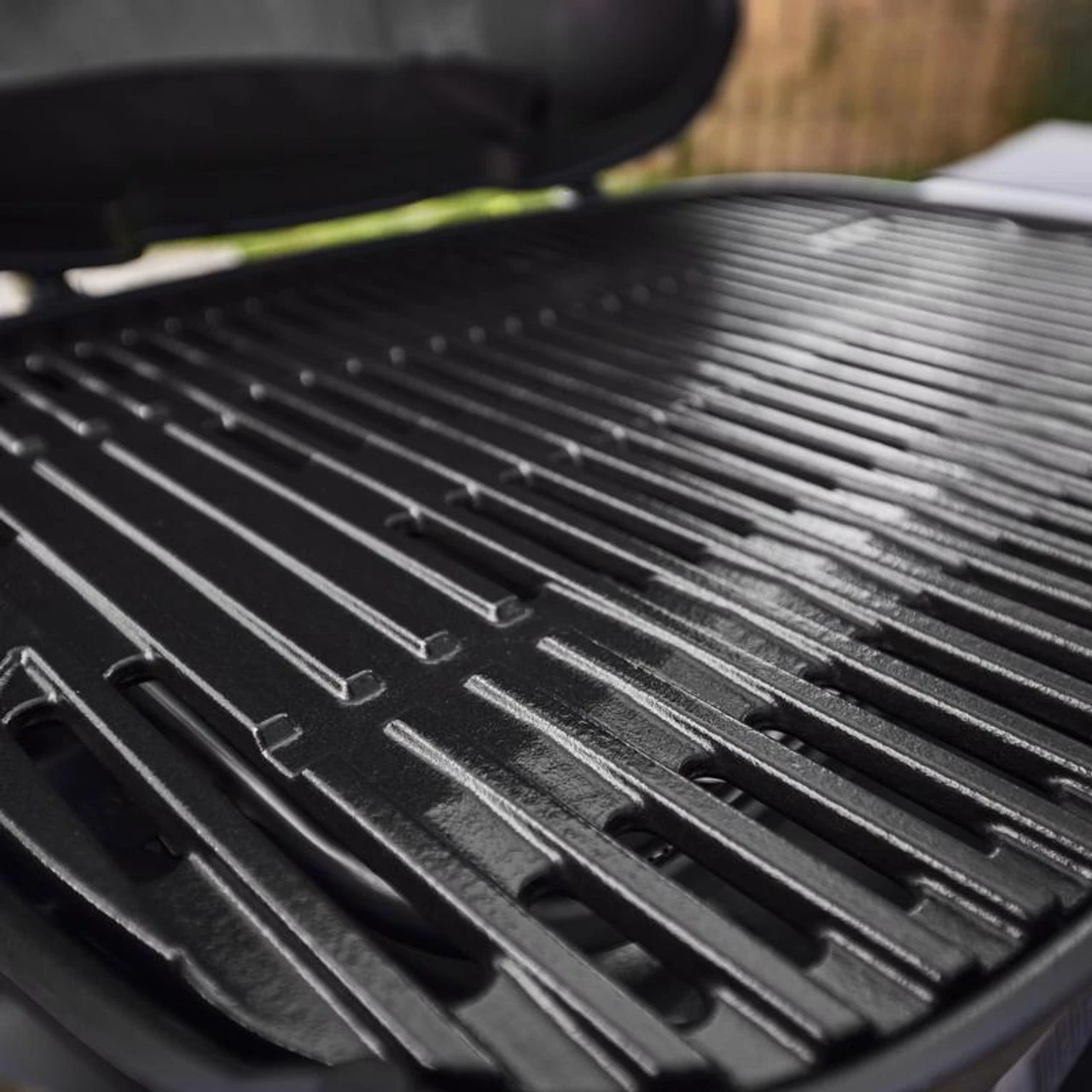 Weber Q 2800N+ 2 Burner Liquid Propane Grill Charcoal Gray 4 Weber Q 2800N+ 2 Burner Liquid Propane Grill Charcoal Gray - Image 2