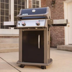 Weber Spirit Gas Grill E-210 -Grill Top Griddle Store 8255994 A V8.eps High 72011.1639931217