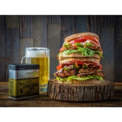 Traeger Garlic And Paprika Fin And Feather Rub 5.5 Oz -Grill Top Griddle Store 8947186 A V6.eps High 56094.1638848846